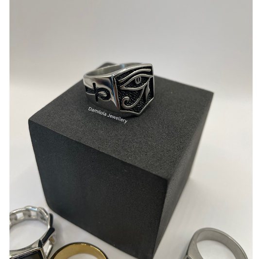 Eye Of Ra Ankh Ring - Silver