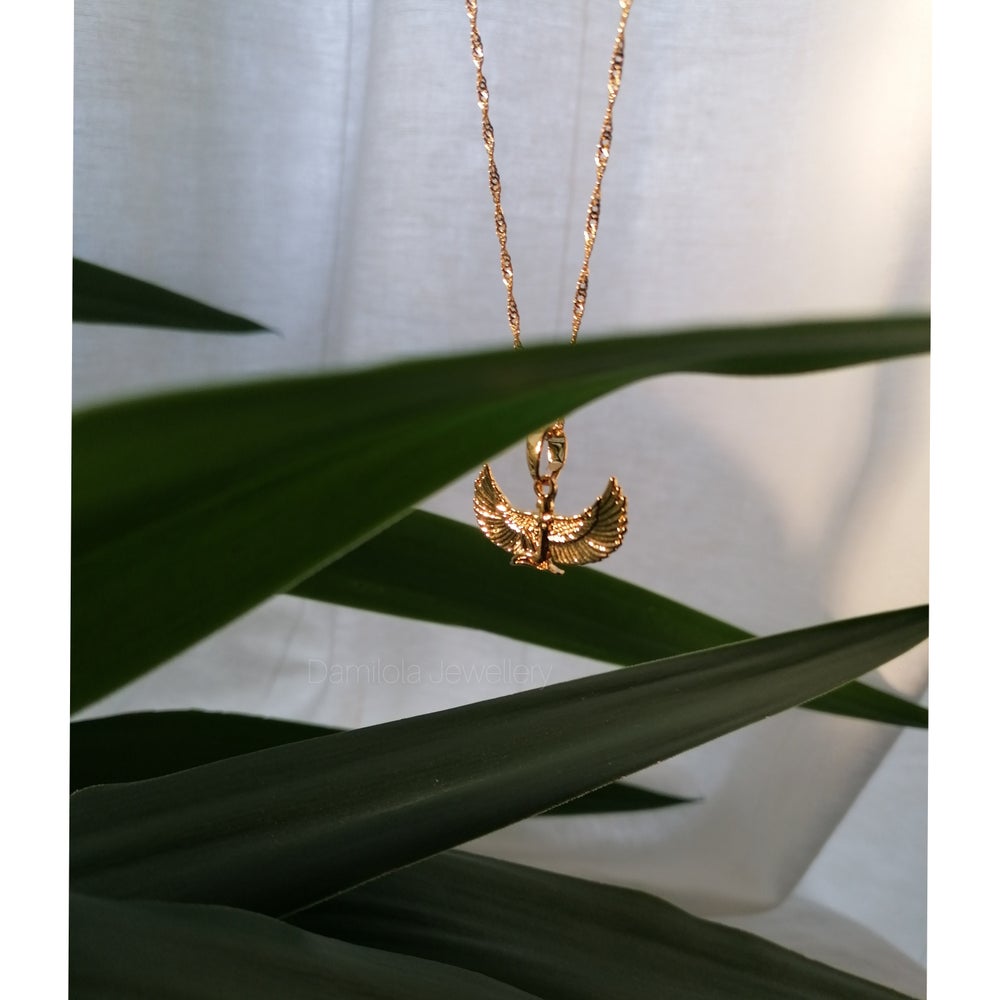 'Goddess Isis' - Gold/Silver (2 chain styles)