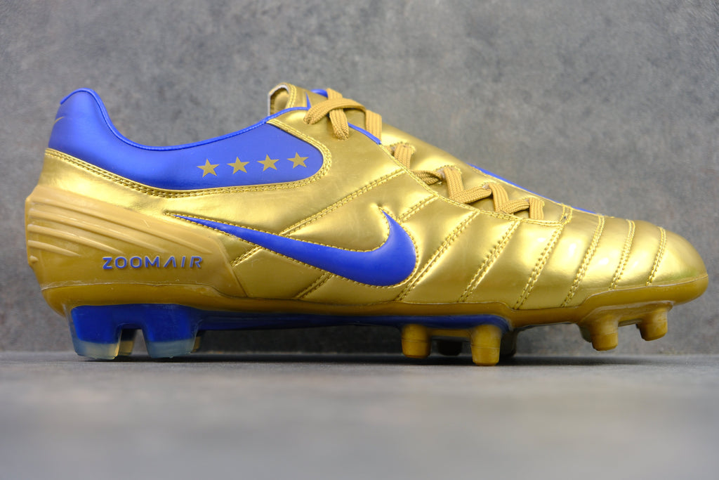Nike Total 90 Supremacy LE
