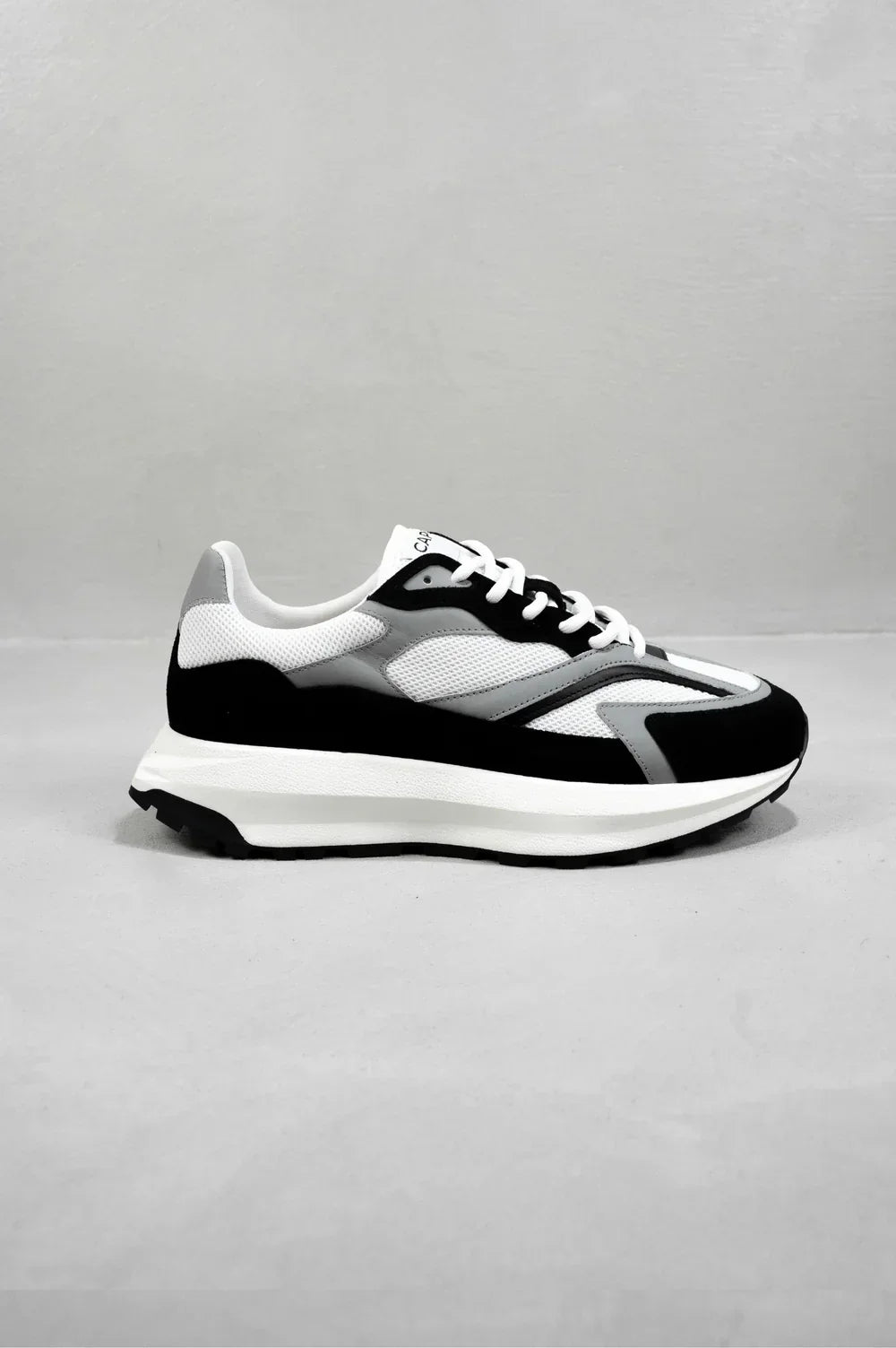 Capo Omni Trainer - Black/White/Light Grey
