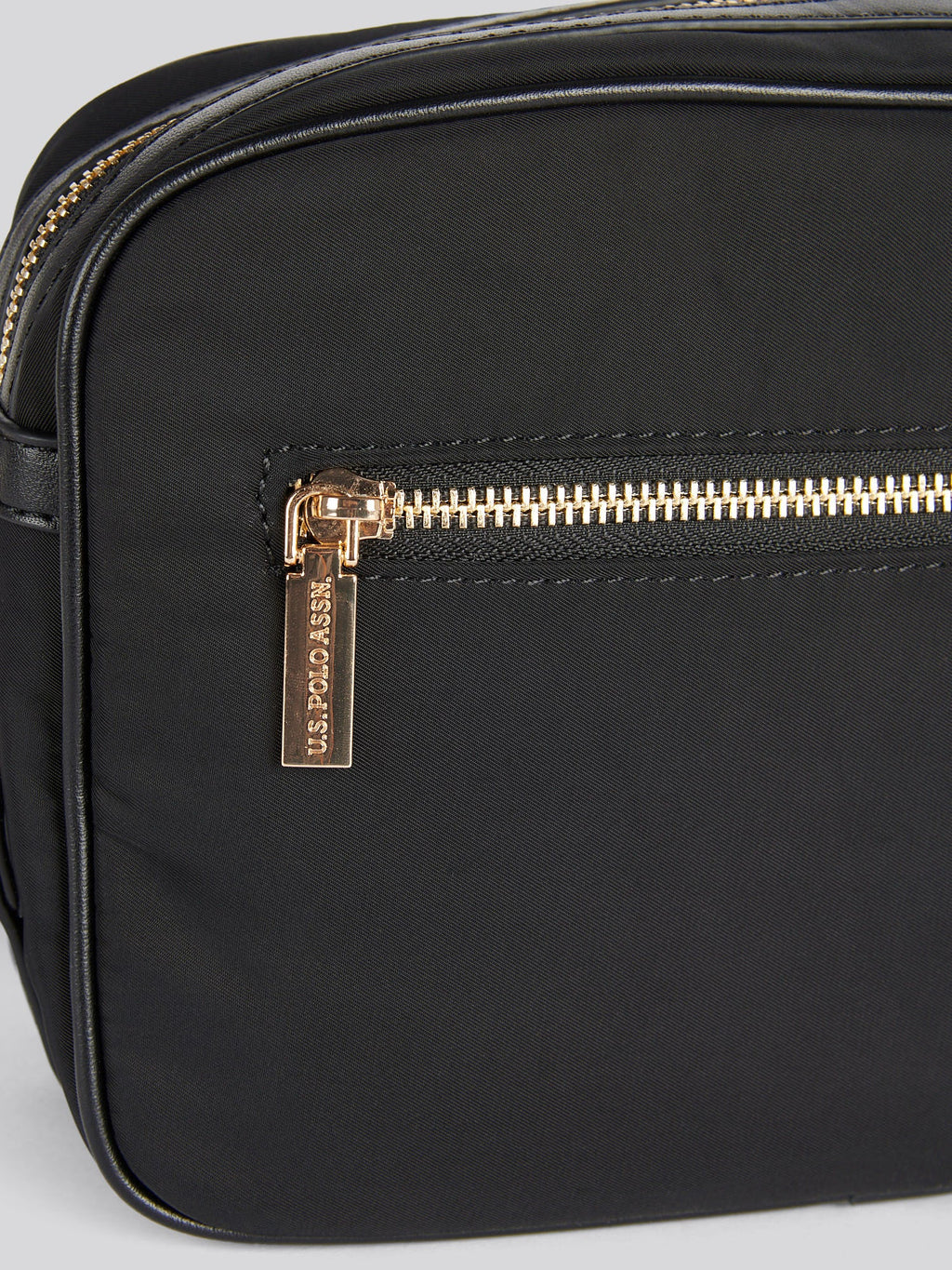 U.S. Polo Assn. Womens Houston Crossbody Bag Black