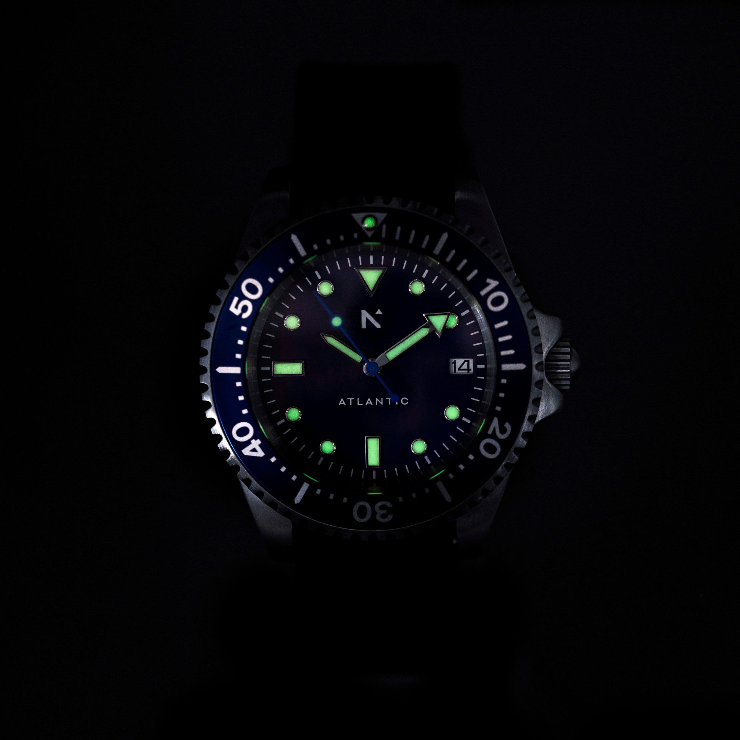 'Atlantic' Dive Watch (40mm) | Deep Night